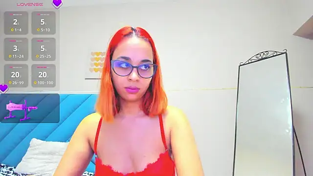 Snapshot of anna_taylor_ chatting on February 11, 2026, 8:03 pm anna taylor online show from February 11, 2026, 8:03 pm