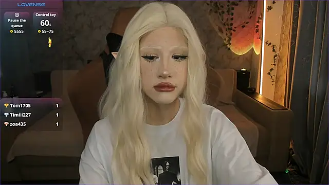 Necucubi02 online show from March 19, 2026, 7:01 am