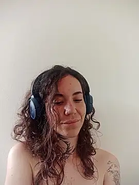 Dirty Pink online show from February 16, 2026, 12:56 pm