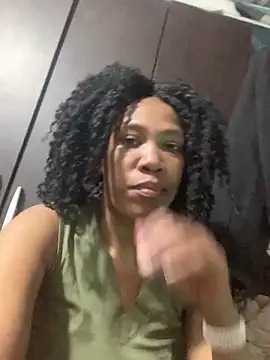 Snapshot of Xsexysnow33s chatting on May 24, 2026, 11:48 am Xsexysnow33s online show from May 24, 2026, 11:48 am