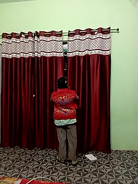 School hot teacher online show from January 7, 2026, 3:36 pm