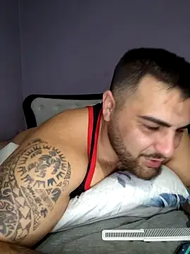 Snapshot of Attila98 chatting on February 4, 2026, 8:36 pm Attila98 online show from February 4, 2026, 8:36 pm