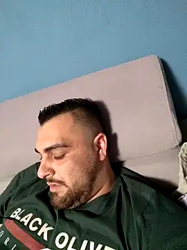 Snapshot of Attila98 chatting on March 2, 2026, 9:21 pm Attila98 online show from March 2, 2026, 9:21 pm