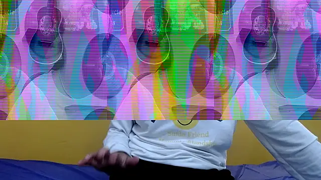 marcelasweet457 online show from April 17, 2026, 1:47 pm