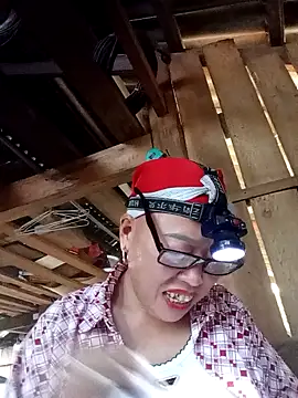 Agnes-baby online show from April 4, 2026, 2:32 am