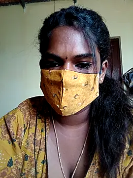 Milky Julia online show from March 14, 2026, 7:03 am