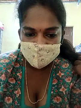 Milky Julia online show from March 16, 2026, 6:01 pm