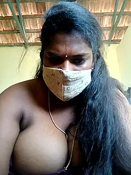 Snapshot of Milky_Julia chatting on April 8, 2026, 8:25 am Milky Julia online show from April 8, 2026, 8:25 am