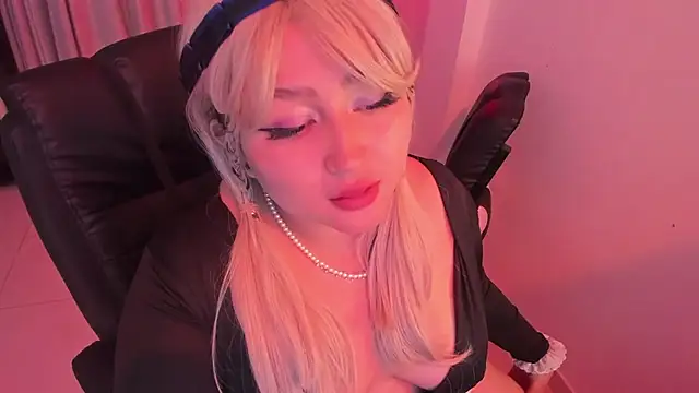 Snapshot of Sweet_lenna chatting on May 16, 2026, 7:34 pm Sweet lenna online show from May 16, 2026, 7:34 pm