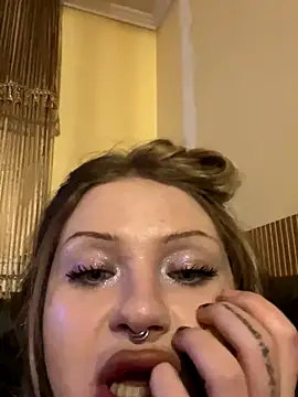 blissdoll online show from January 6, 2026, 10:12 pm