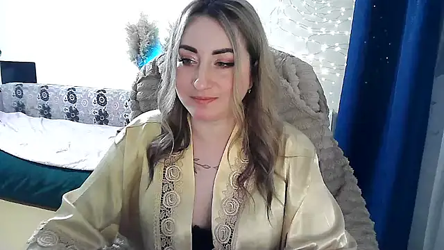 FoxyAnn12 online show from March 31, 2026, 4:51 pm