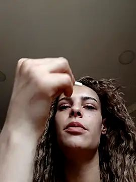 Snapshot of dear2002 chatting on January 18, 2026, 8:18 am dear2002 online show from January 18, 2026, 8:18 am