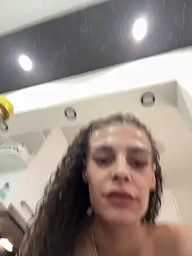 Snapshot of dear2002 chatting on February 12, 2026, 5:41 pm dear2002 online show from February 12, 2026, 5:41 pm