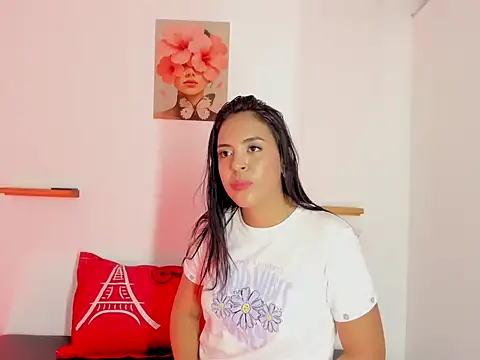 Snapshot of mia_loren chatting on January 5, 2026, 7:50 pm mia loren online show from January 5, 2026, 7:50 pm