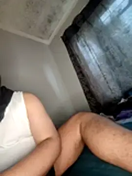 Snapshot of DrosXO chatting on January 10, 2026, 2:52 pm DrosXO online show from January 10, 2026, 2:52 pm