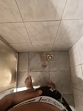 Zepillintra online show from January 15, 2026, 4:28 am