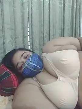 momo loves online show from July 19, 2026, 7:23 am