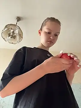 AshleyMur online show from July 29, 2026, 12:31 am