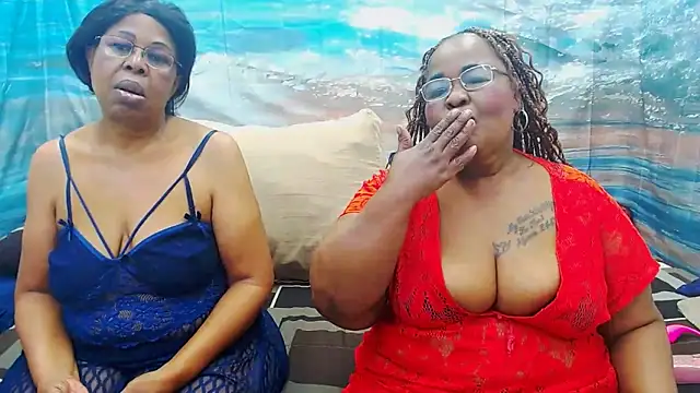 SEXY MATURExx online show from June 19, 2026, 12:31 pm