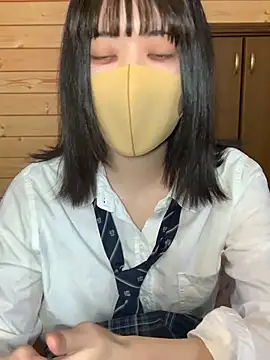 Snapshot of minami_room chatting on April 26, 2026, 6:33 am minami room online show from April 26, 2026, 6:33 am