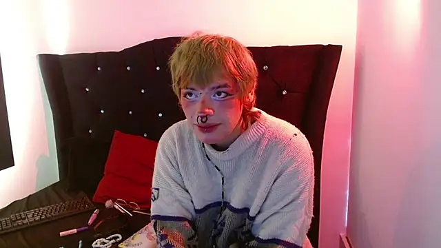 Snapshot of Neko_ne69 chatting on April 13, 2026, 1:05 pm Neko ne69 online show from April 13, 2026, 1:05 pm