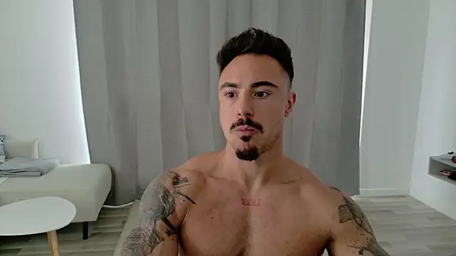 Snapshot of Master_Lukas chatting on May 3, 2026, 11:49 am Master Lukas online show from May 3, 2026, 11:49 am