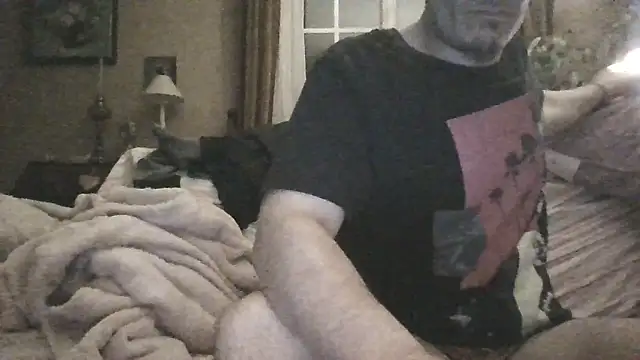 Snapshot of polo48725 chatting on March 3, 2026, 1:45 am polo48725 online show from March 3, 2026, 1:45 am