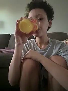 jojosbizarrelyf online show from February 26, 2026, 1:43 pm