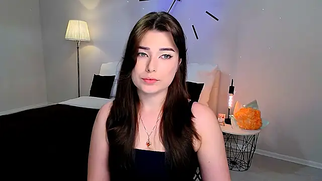 Snapshot of a_dorable chatting on April 21, 2026, 1:39 pm a dorable online show from April 21, 2026, 1:39 pm