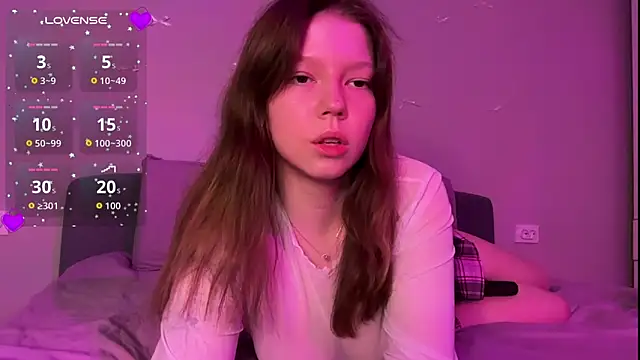 karalinhks online show from April 19, 2026, 1:54 pm