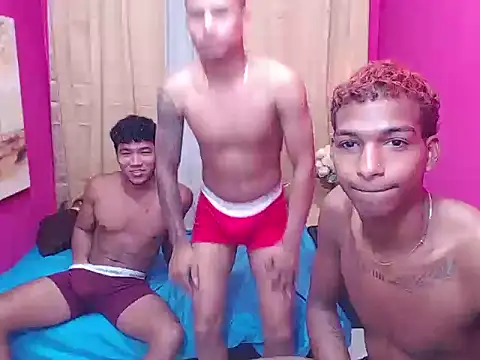 Snapshot of hugecock_black chatting on January 12, 2026, 7:08 pm hugecock black online show from January 12, 2026, 7:08 pm