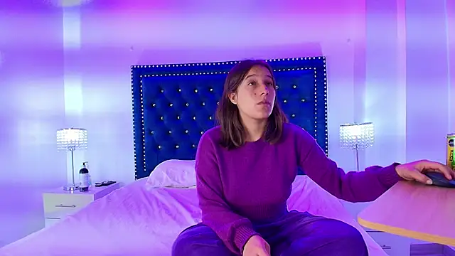 Cristal and luke online show from March 14, 2026, 3:23 am