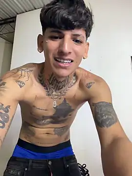 Sam 33 sexy 27 online show from February 10, 2026, 8:51 am