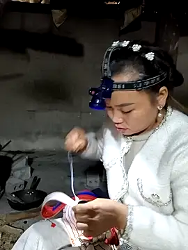 pinkky1 online show from January 9, 2026, 6:16 am