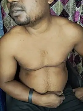 Snapshot of Exotic-criti chatting on July 25, 2026, 3:20 pm Exotic-criti online show from July 25, 2026, 3:20 pm