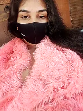 babydoll7172 online show from January 14, 2026, 3:45 am