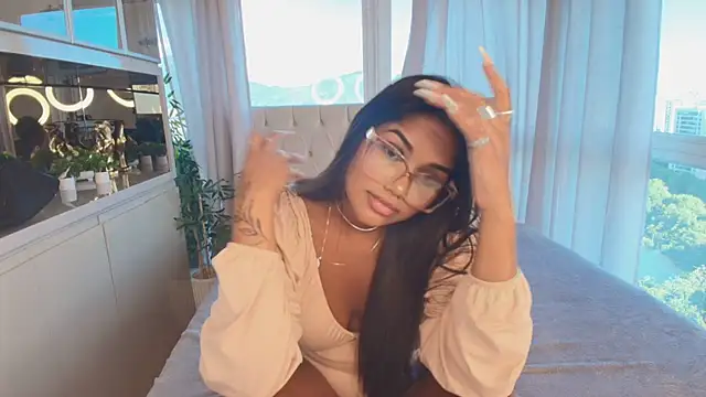 Paula Thomass online show from February 12, 2026, 7:53 pm