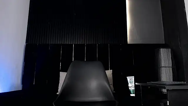 Ryder stone  online show from January 13, 2026, 12:43 pm