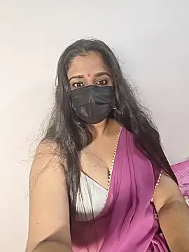 Snapshot of VAIGA chatting on June 4, 2026, 5:52 pm VAIGA online show from June 4, 2026, 5:52 pm