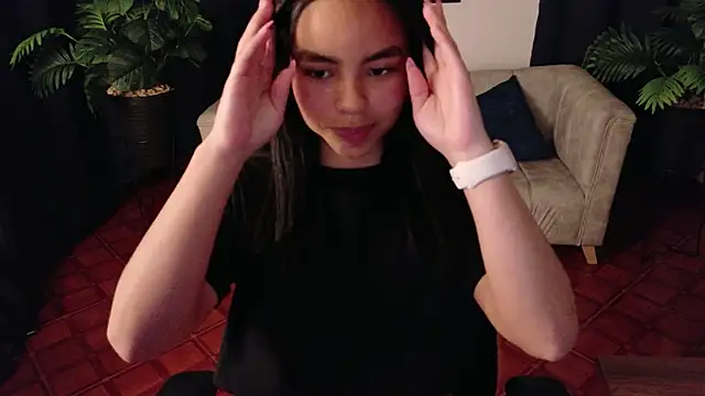 Snapshot of SofiaMante_ chatting on February 21, 2026, 9:05 pm SofiaMante online show from February 21, 2026, 9:05 pm