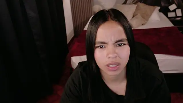 SofiaMante  online show from March 27, 2026, 9:03 pm