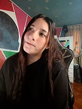 Snapshot of Mysticdooll69 chatting on April 14, 2026, 4:24 pm Mysticdooll69 online show from April 14, 2026, 4:24 pm