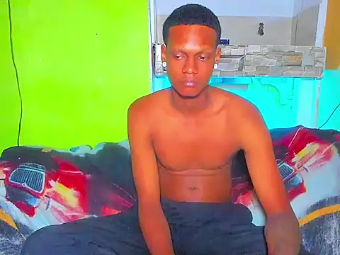 aunstin mohamme online show from April 16, 2026, 4:35 am