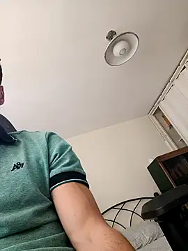 Alexbigass05 online show from January 7, 2026, 6:21 pm