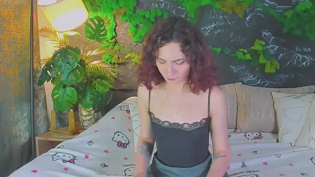 RIANA SI online show from June 4, 2026, 8:37 pm