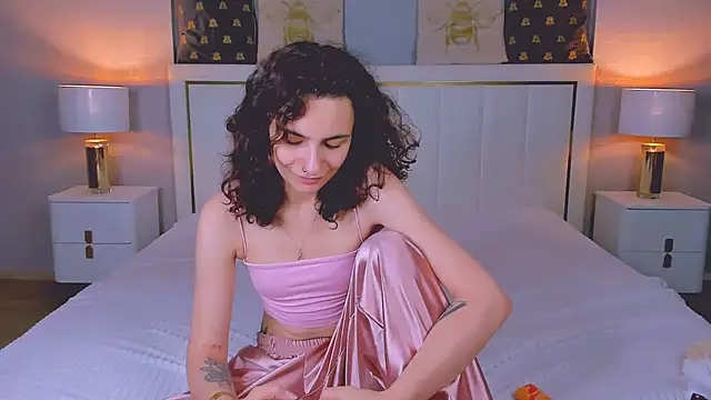 RIANA SI online show from July 10, 2026, 12:48 am