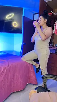 Girl kataleya10 online show from May 14, 2026, 11:33 pm