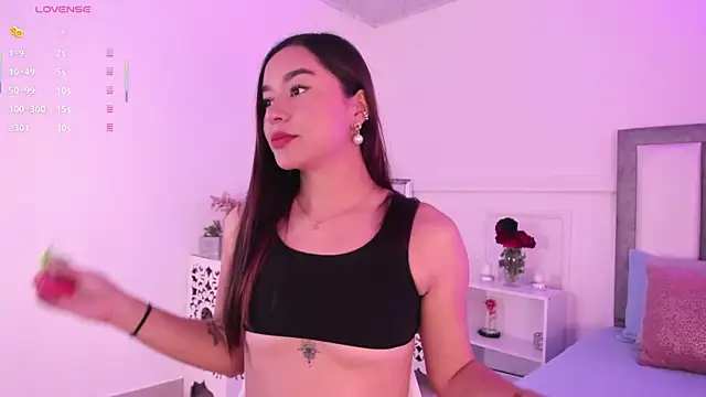 Leilafisherr online show from January 13, 2026, 1:27 pm