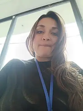 Alejandra N online show from July 28, 2026, 4:39 pm