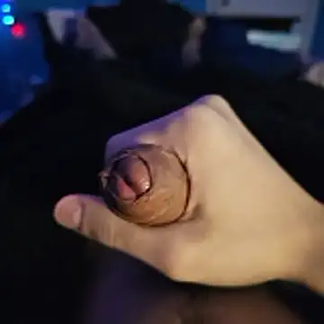 AnonymousTwinkie online show from January 15, 2026, 1:48 pm